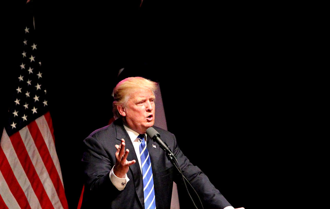 Students, professor react to Trump's declaration of national emergency